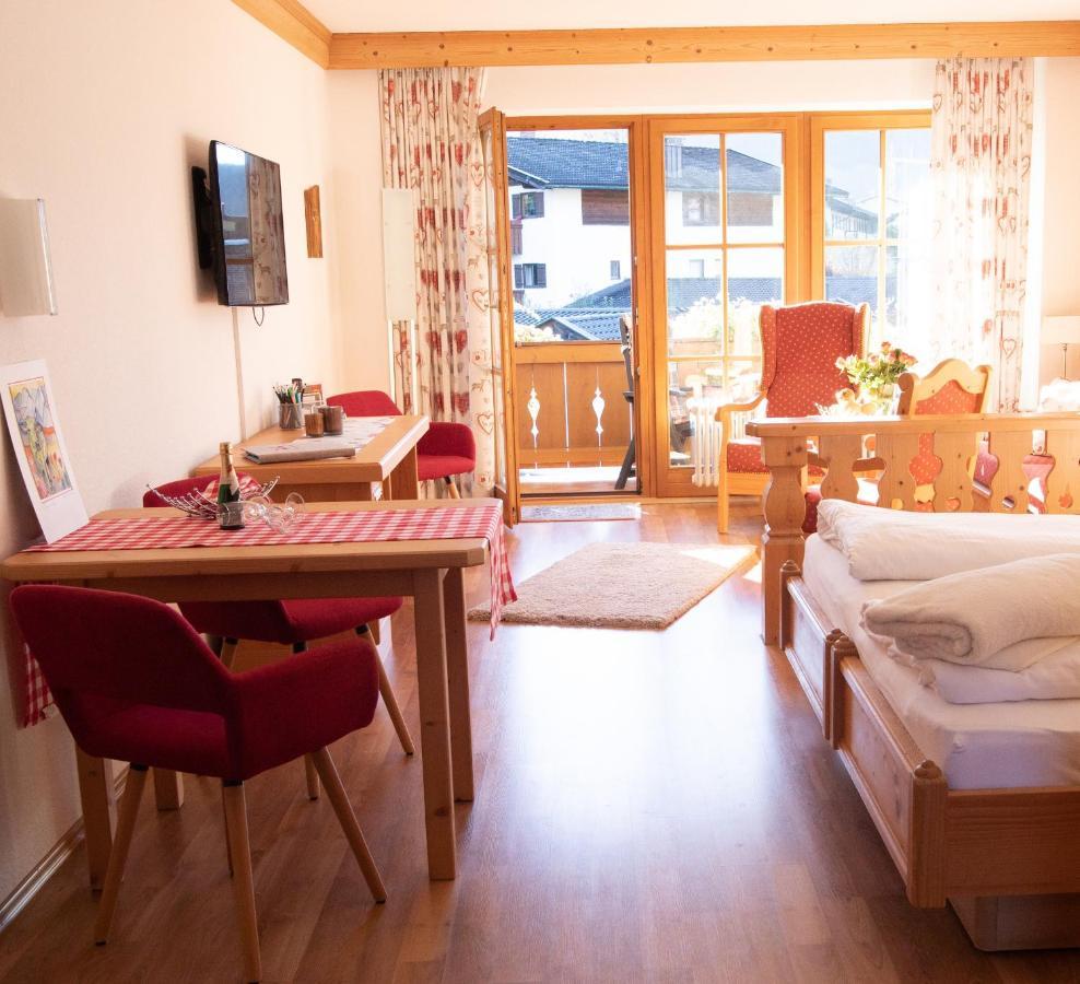 Rottach Apartments - Ferienwohnungen Am Tegernsee エクステリア 写真